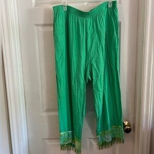 Vtg Paradiso Pull On Cropped Pants 1X  Kelly Green Flowy Boho Beaded Hem beach